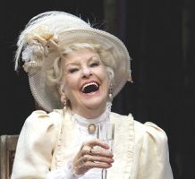 Elaine Stritch returns to Broadway at 85