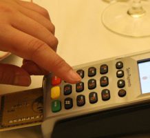 How to use credit and debit cards abroad