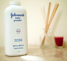 Study finds no baby powder/cancer link