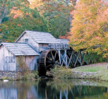 Appalachia offers simple life and luxury