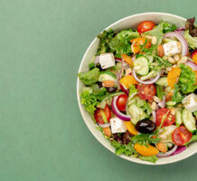 Seven things nutritionists eat at airports